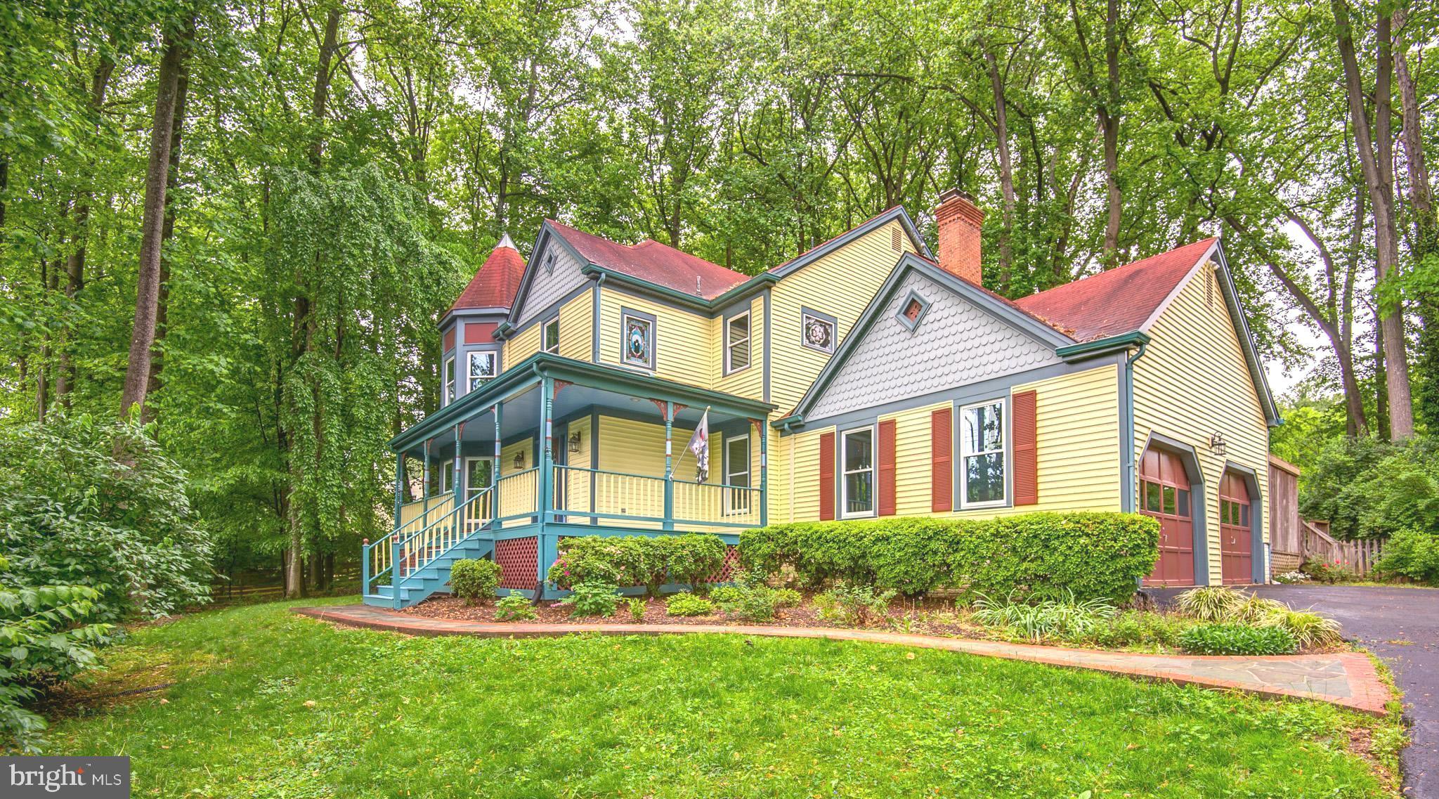 Welcome to 6814 Braddock Rd!