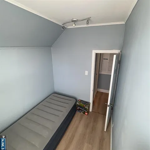 $3,500 | 113 Linden Avenue, Clifton, NJ 07014