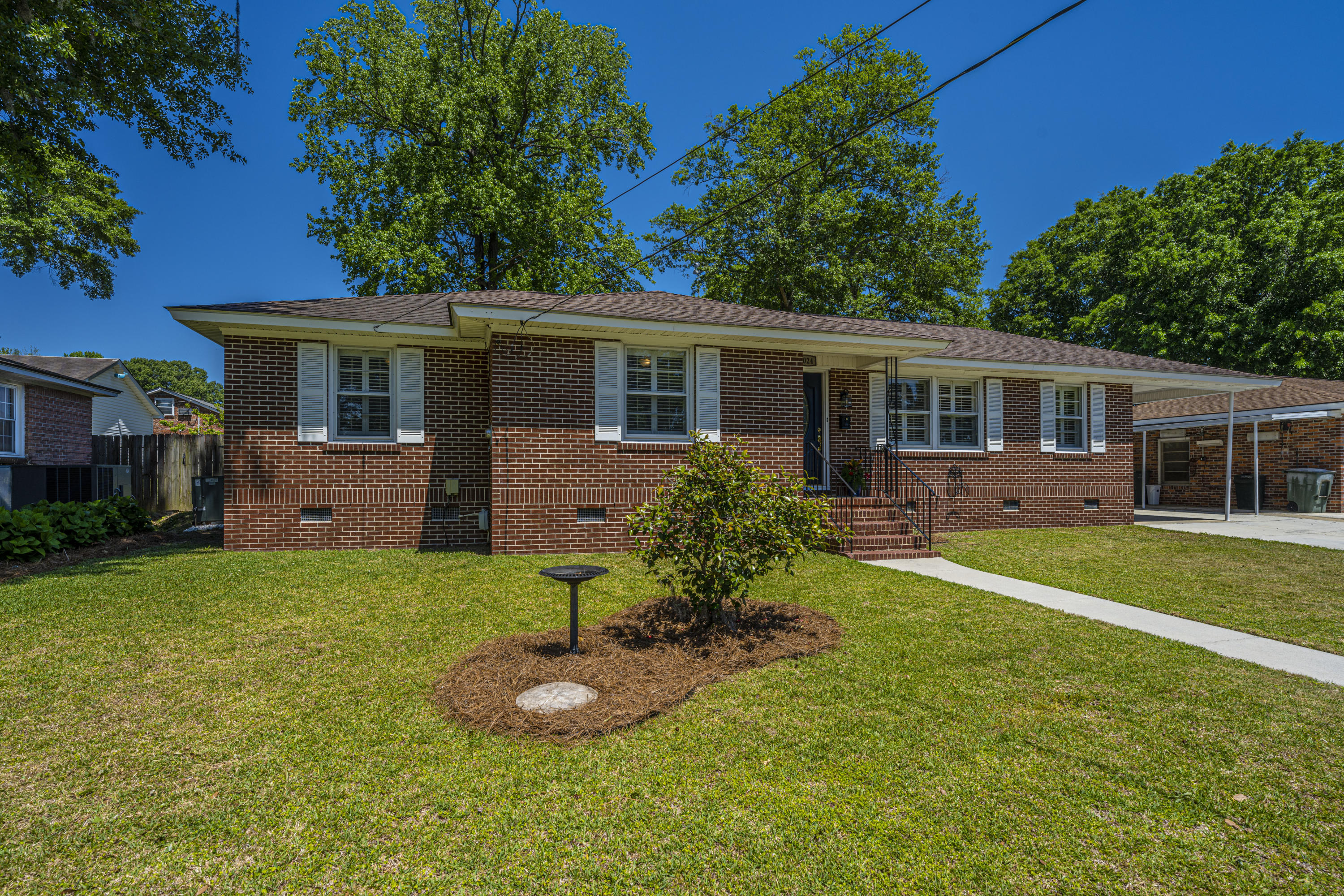 6024 Ridgecrest Avenue Hanahan, SC 29410 - Photo 1 of 35 DSC_0414