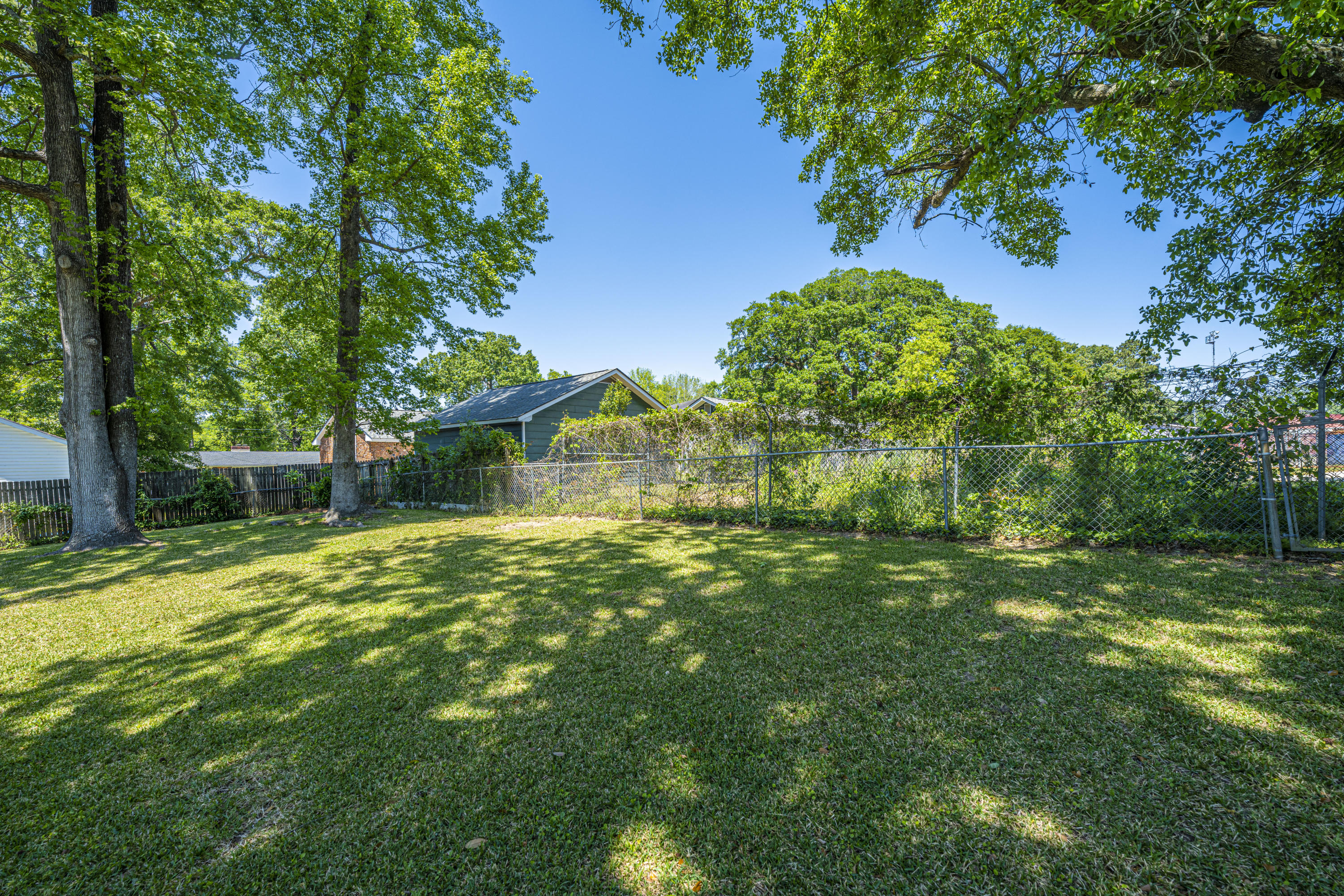 6024 Ridgecrest Avenue Hanahan, SC 29410 - Photo 35 of 35 DSC_0429