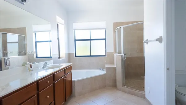 $4,200 | 3530 West 88th Street, Unit 3530, Hialeah, FL 33018