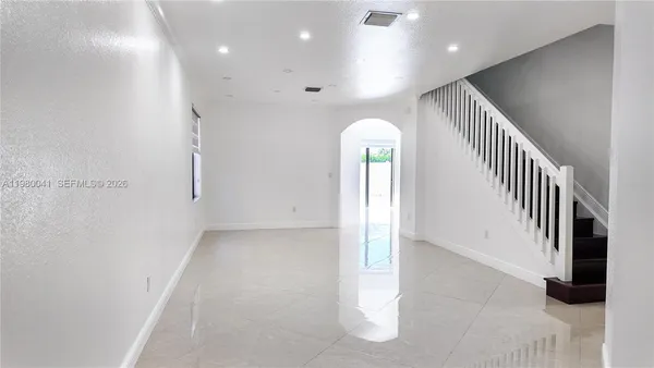 $4,200 | 3530 West 88th Street, Unit 3530, Hialeah, FL 33018