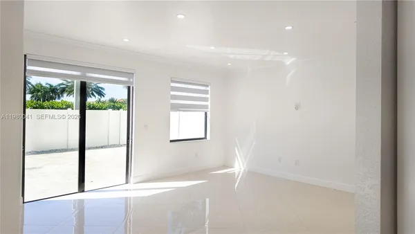 $4,200 | 3530 West 88th Street, Unit 3530, Hialeah, FL 33018