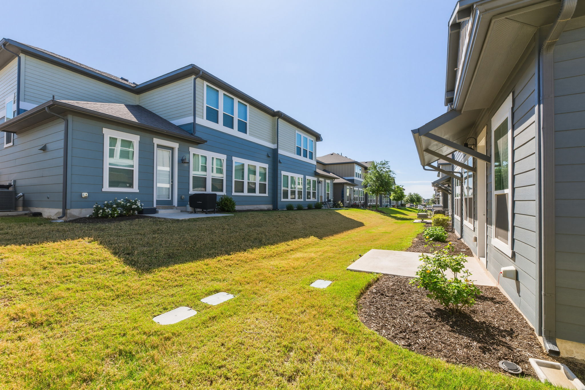 1015 Vista View Drive, Unit 2102 Georgetown, TX 78626 - Photo 34 of 40 a front view of a house with swimming pool