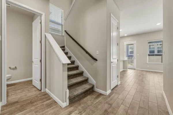 $1,695 | 1015 Vista View Drive, Unit 2102, Georgetown, TX 78626