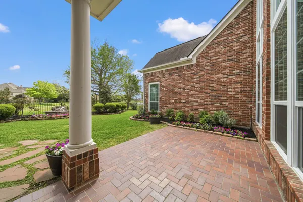 $720,000 | 4006 Lake Athens Court, Richmond, TX 77406