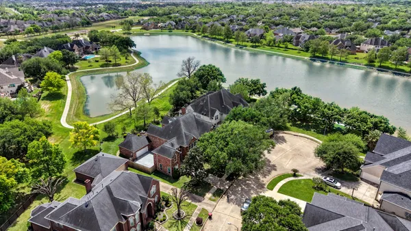$720,000 | 4006 Lake Athens Court, Richmond, TX 77406