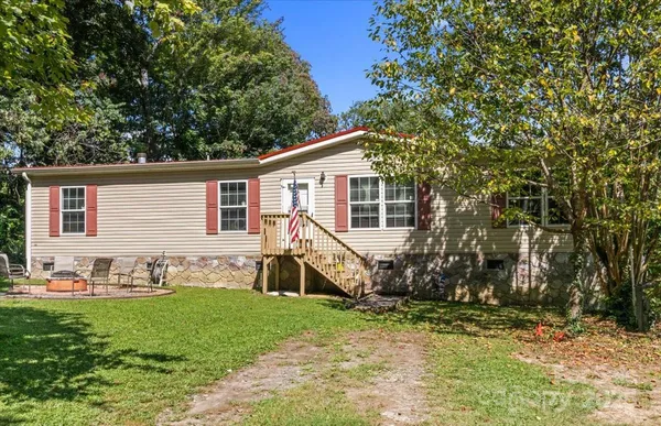 $330,000 | 132 Bailey Mountain Road, Mars Hill, NC 28754