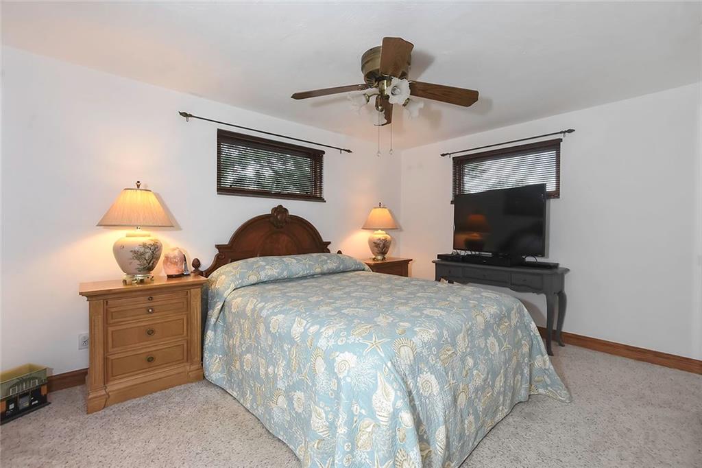 6518 Springvale Drive Pittsburgh, PA 15236 - Photo 9 of 19 Gallery Image 9