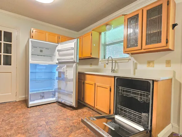 $1,600 | 2351 Sweetleaf Street, Baton Rouge, LA 70816