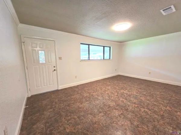 $1,600 | 2351 Sweetleaf Street, Baton Rouge, LA 70816