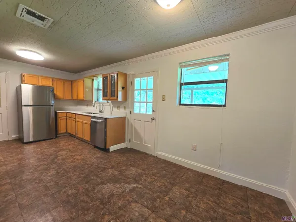 $1,600 | 2351 Sweetleaf Street, Baton Rouge, LA 70816