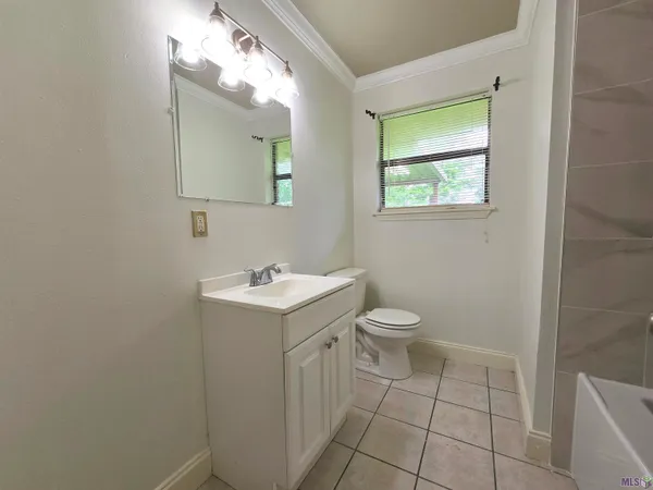 $1,600 | 2351 Sweetleaf Street, Baton Rouge, LA 70816