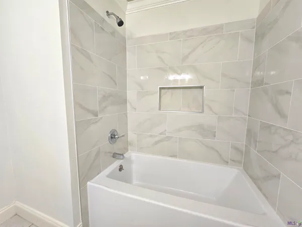 $1,600 | 2351 Sweetleaf Street, Baton Rouge, LA 70816