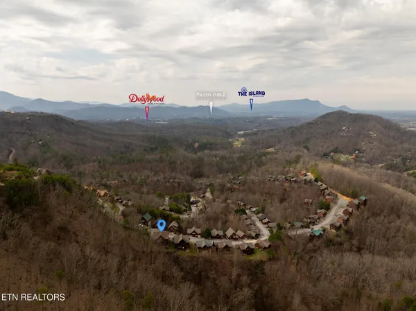 $905,000 | 1551 Bears Den Way, Sevierville, TN 37862