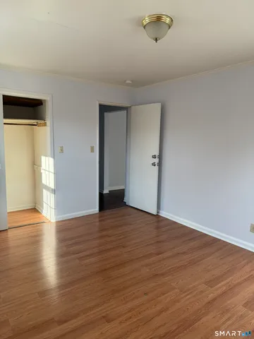 $2,500 | 1084 East Main Street, Unit 3, Stamford, CT 06902