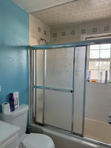 $2,500 | 1084 East Main Street, Unit 3, Stamford, CT 06902