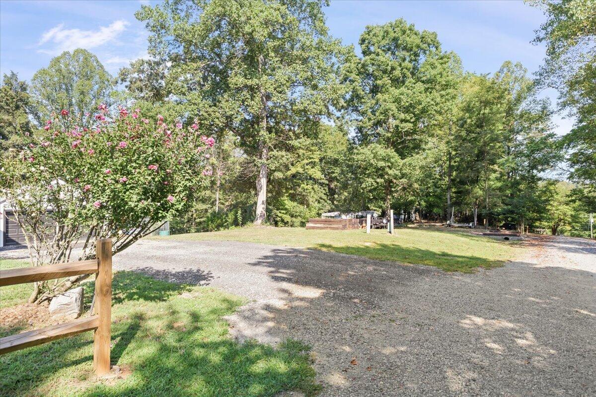 502 Ridgelake Road Goodview, VA 24095 - Photo 39 of 45 44-502 Ridgelake Rd-51