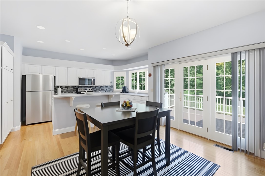 3 Connor Lane Barrington, RI 02806 - Photo 12 of 46