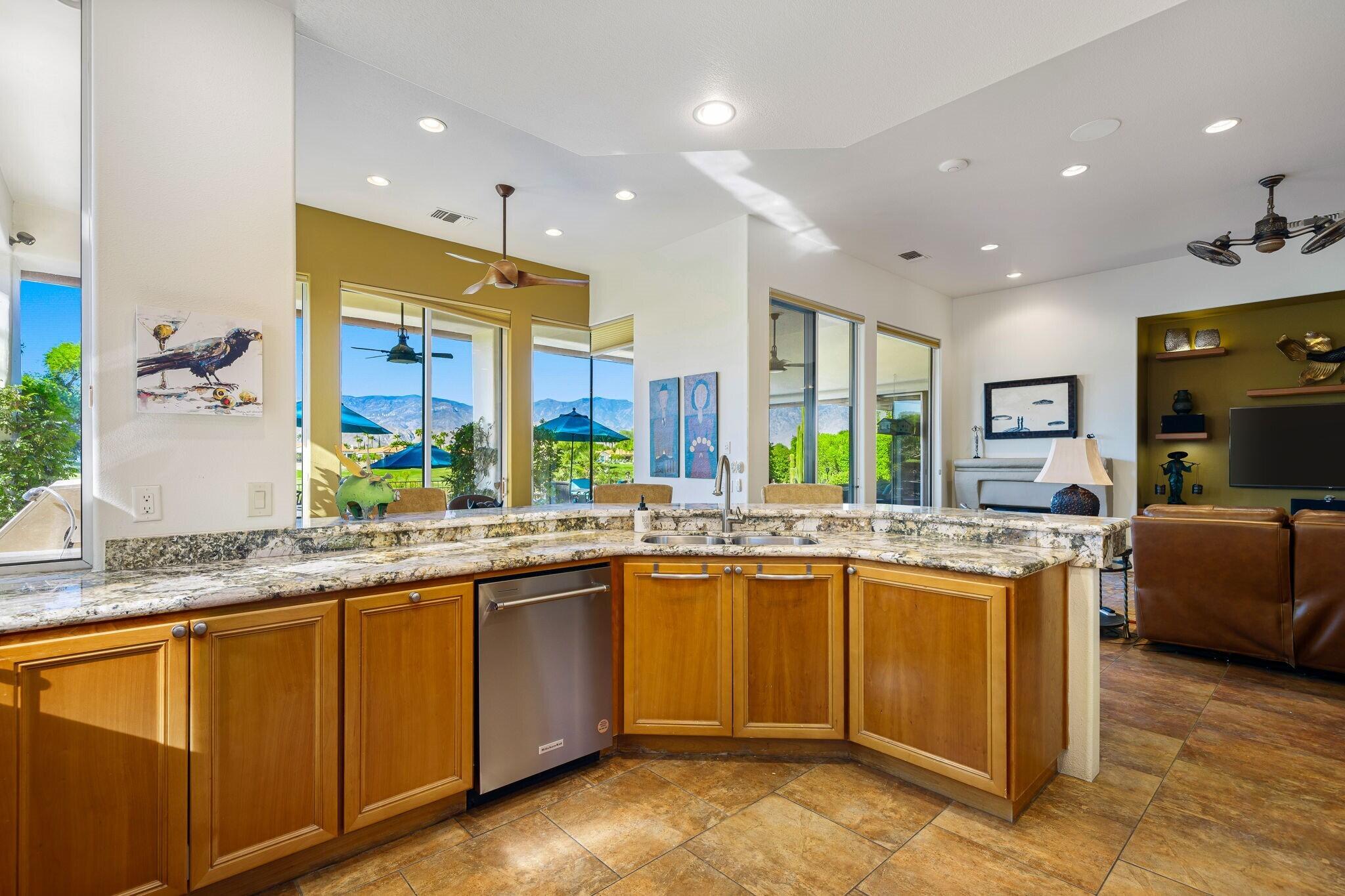 220 Loch Lomond Road Rancho Mirage, CA 92270 - Photo 31 of 69 31-web-or-mls-JG_Lomond_OPMG_0824_031