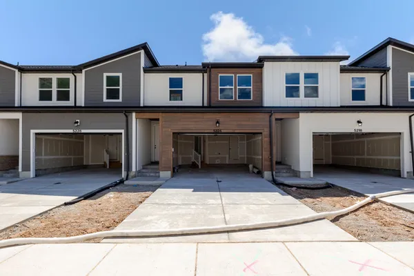 $464,900 | 5224 South Acacia Drive, Unit 809, Mapleton, UT 84664