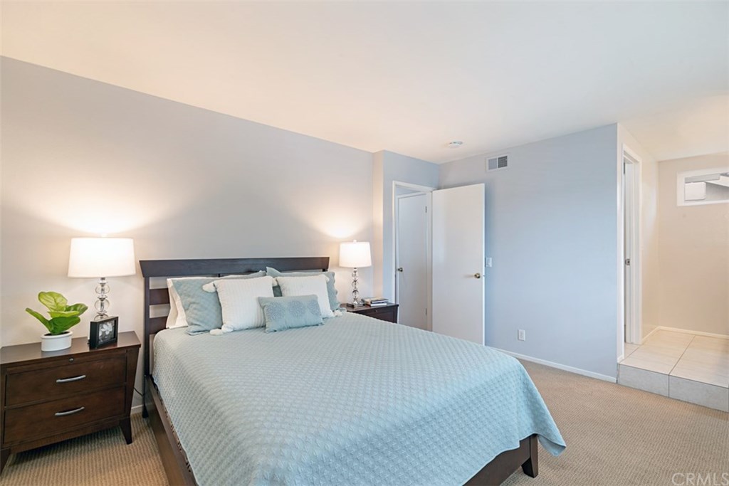 24 Silverwood, Unit 13 Irvine, CA 92604 - Photo 21 of 31