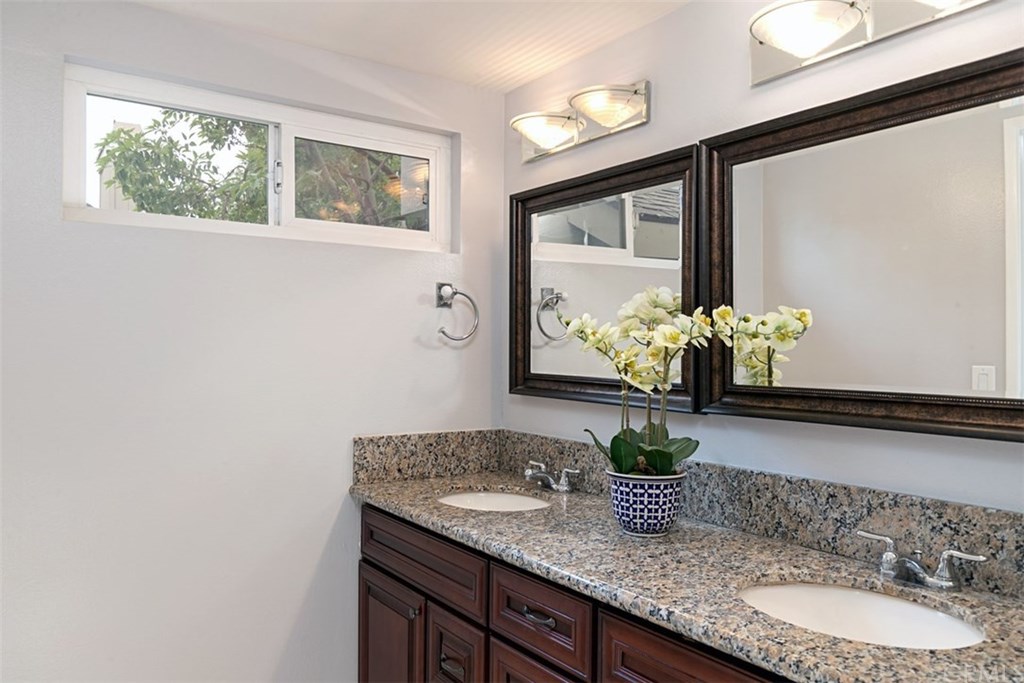 24 Silverwood, Unit 13 Irvine, CA 92604 - Photo 22 of 31