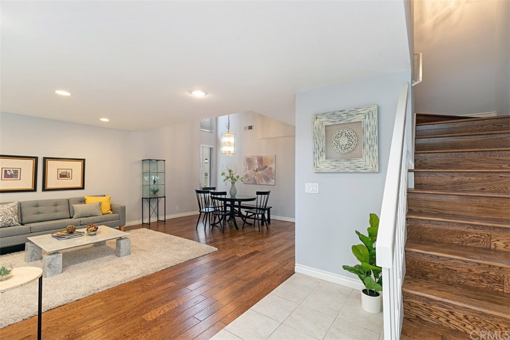 24 Silverwood, Unit 13 Irvine, CA 92604 - Photo 4 of 31