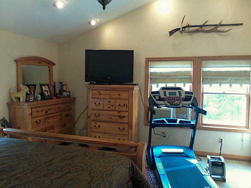 1847 Keysertown Road Somerset, PA 15501 - Photo 15 of 25 Master Bedroom.