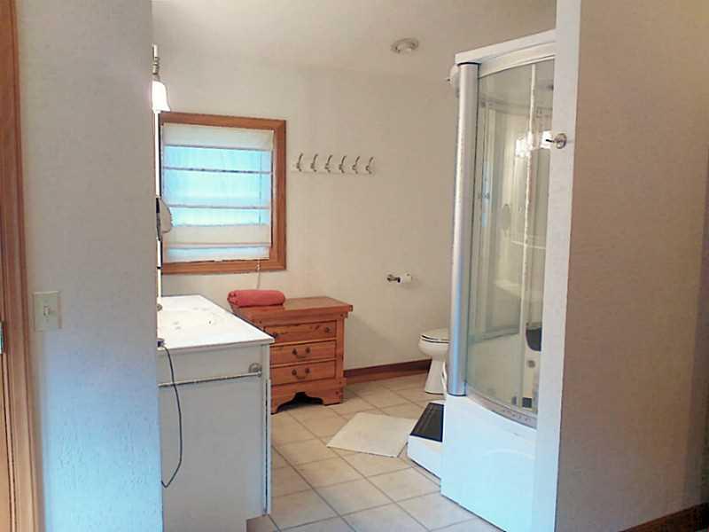 1847 Keysertown Road Somerset, PA 15501 - Photo 16 of 25 Master Bath/Spa.