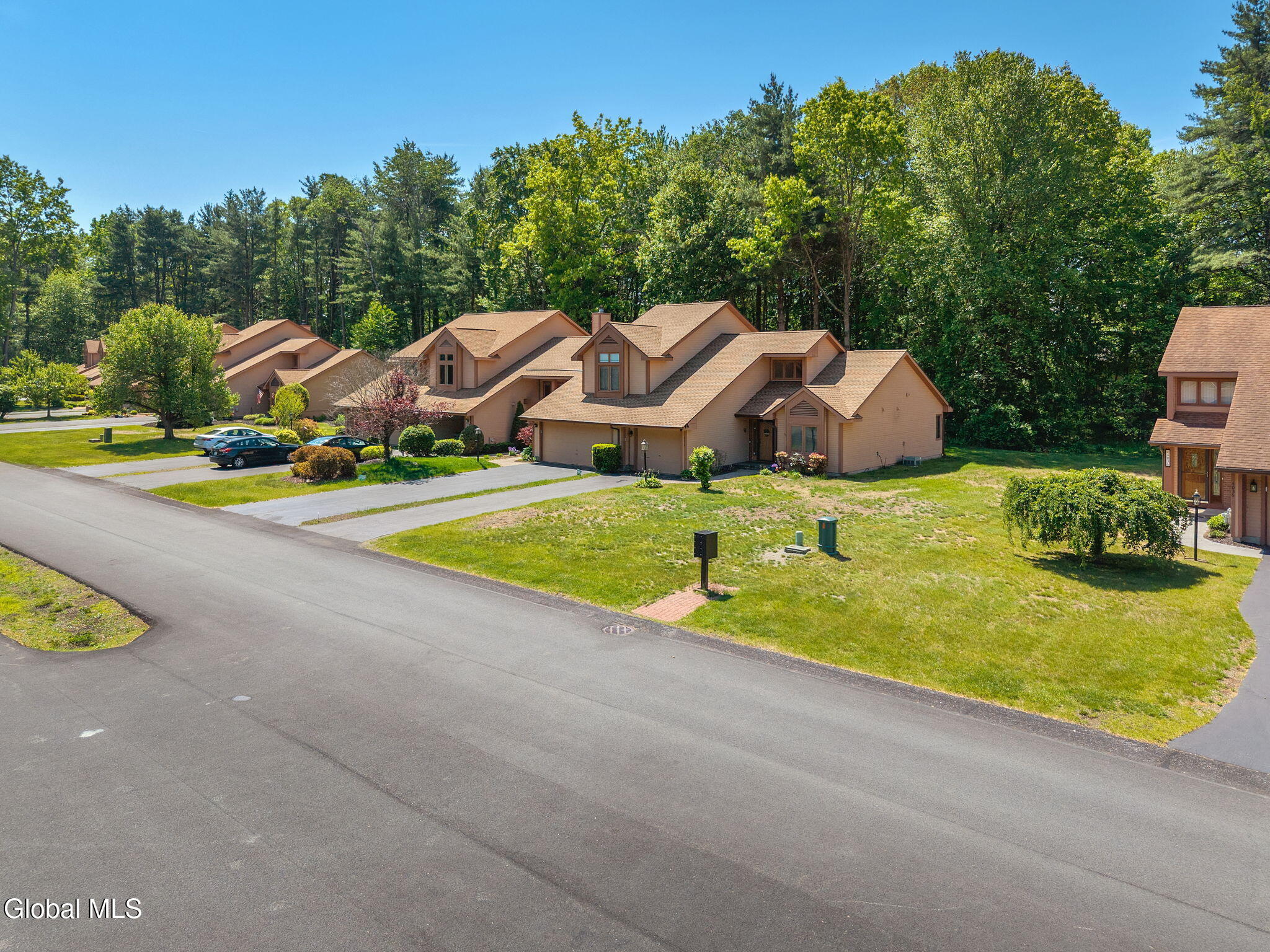 4034 Georgetown Square Guilderland, NY 12303 - Photo 32 of 34 2-4034GeorgetownSq_02