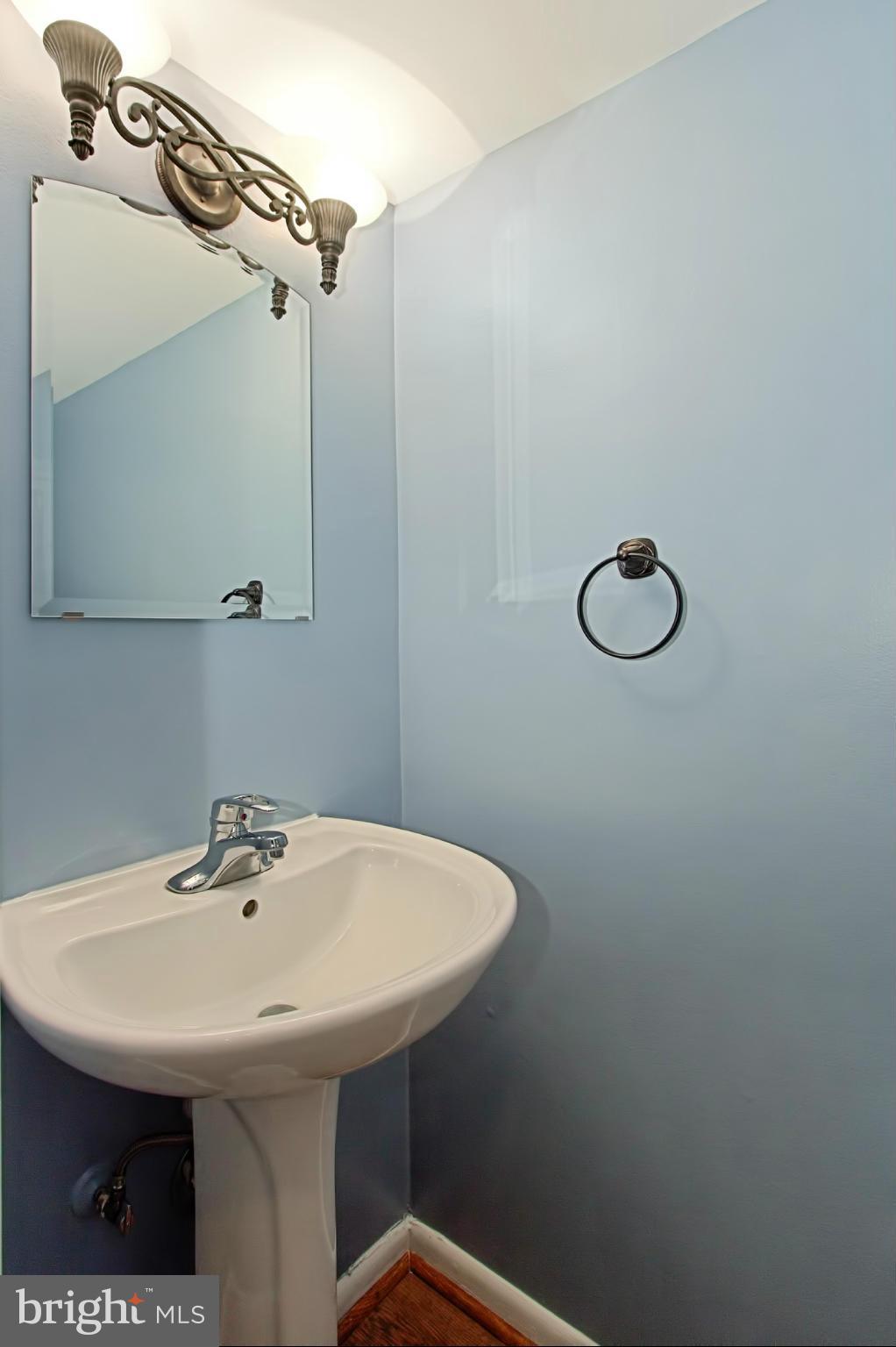 2455 Pyrenees Court Reston, VA 20191 - Photo 16 of 30 Bath