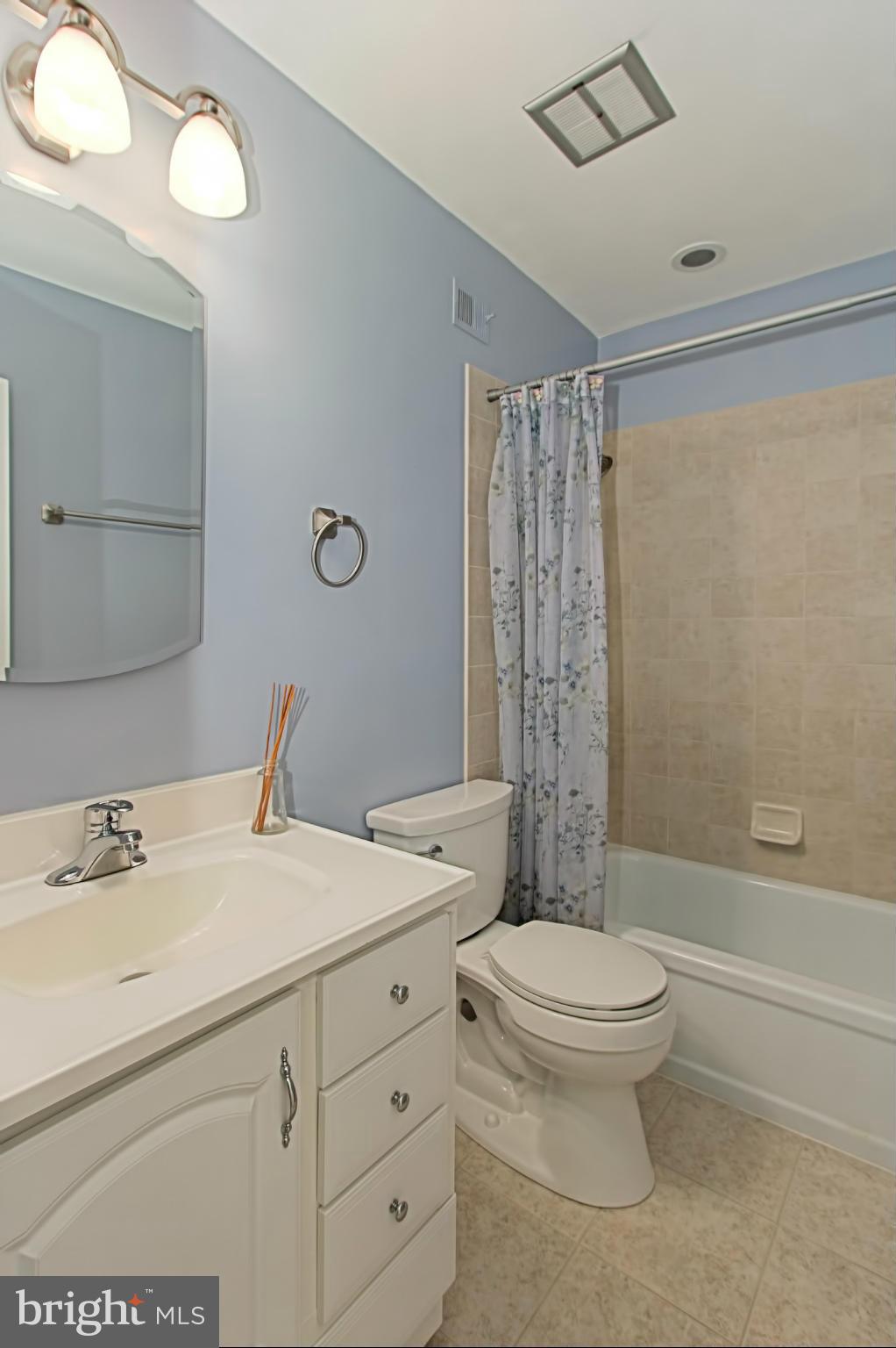 2455 Pyrenees Court Reston, VA 20191 - Photo 21 of 30 Bath