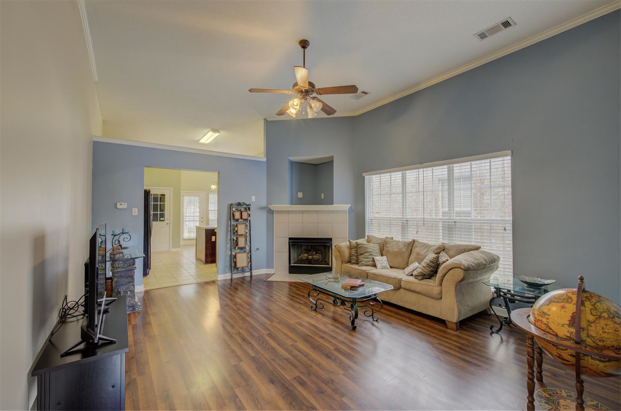 6858 Manslick Road Cordova, TN 38018 - Photo 4 of 23