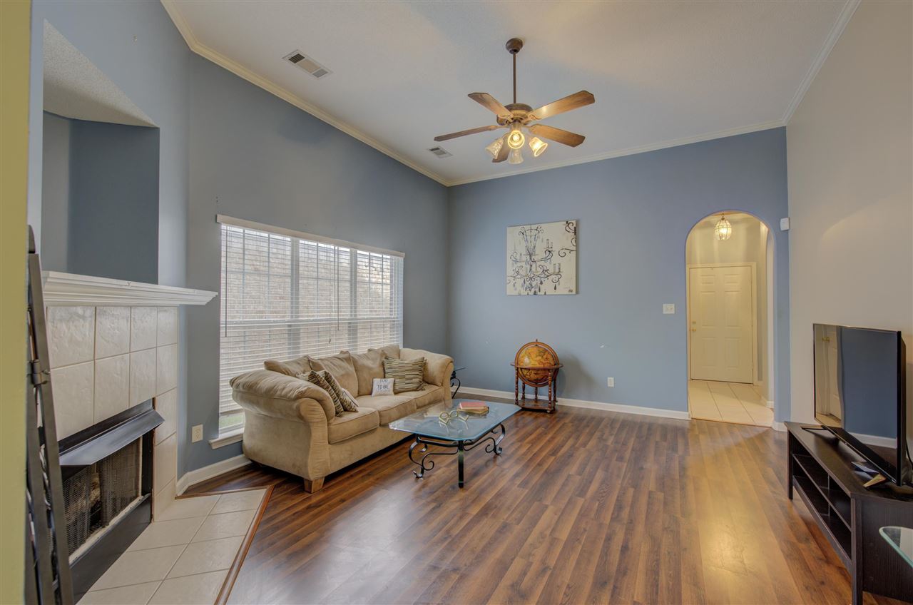 6858 Manslick Road Cordova, TN 38018 - Photo 5 of 23