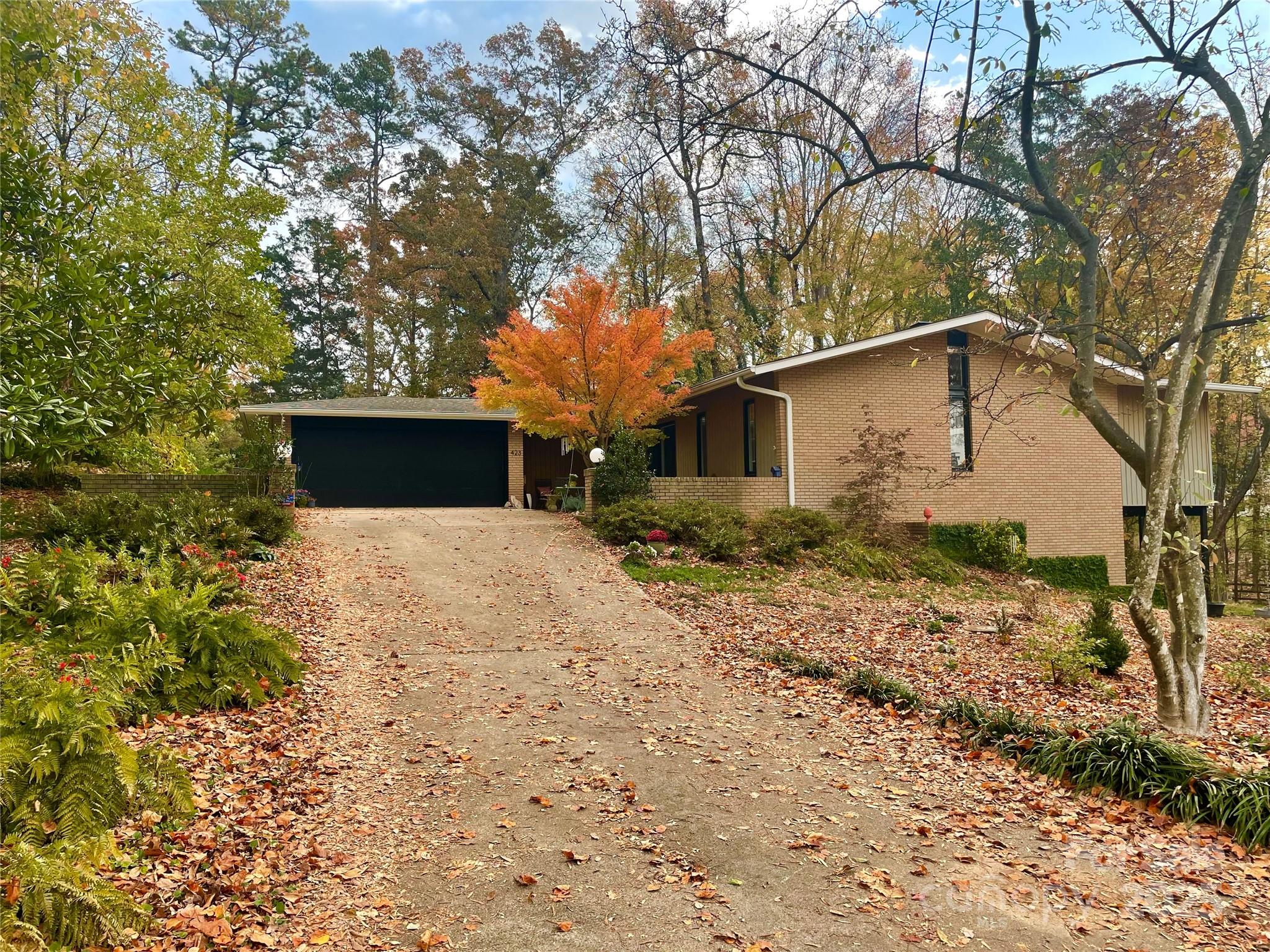 423 Whitestone Road Charlotte, NC 28270 - Photo 1 of 47 Gallery Image 1