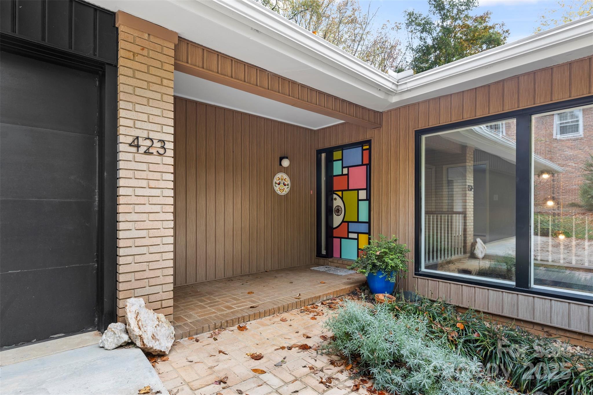 423 Whitestone Road Charlotte, NC 28270 - Photo 4 of 47 Gallery Image 4