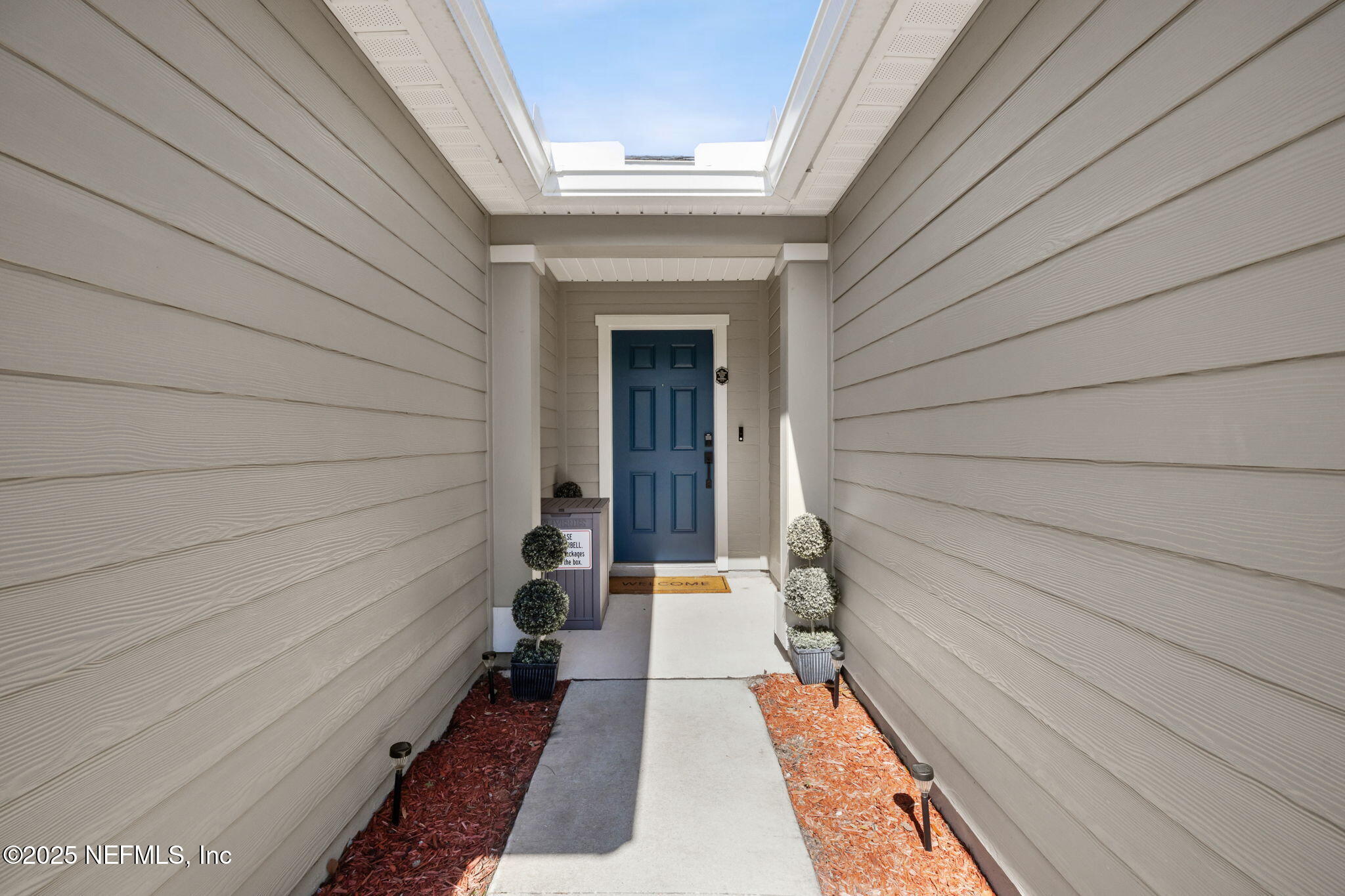 7960 Rippa Vly Way Jacksonville, FL 32222 - Photo 3 of 68 Front Entry Way