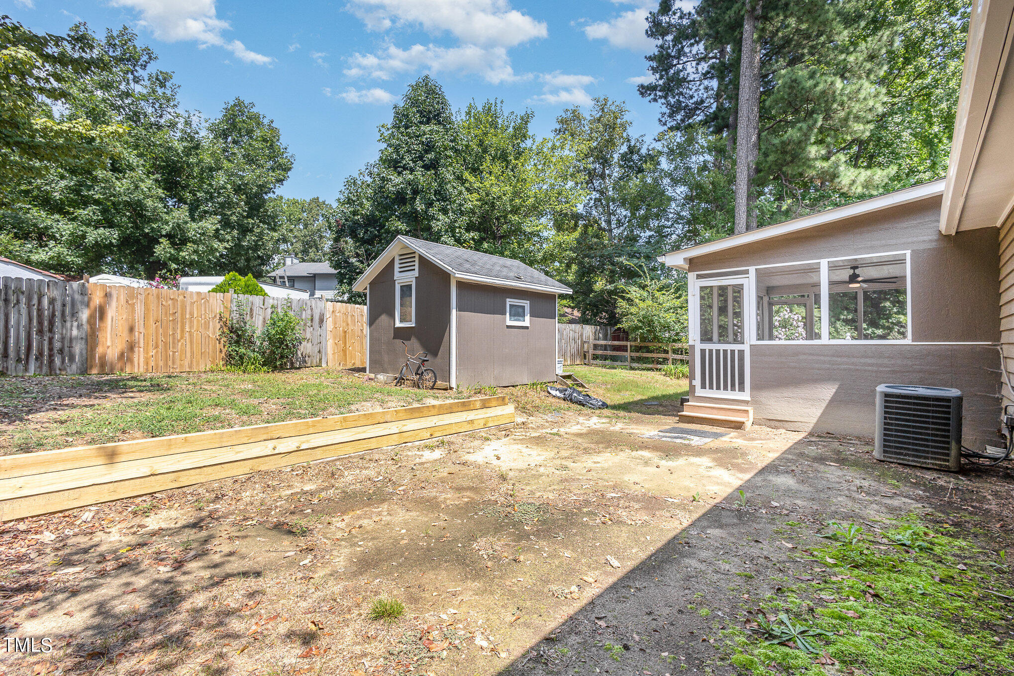 814 Wyldewood Road Durham, NC 27704 - Photo 23 of 26 023_r6ii3485-edit