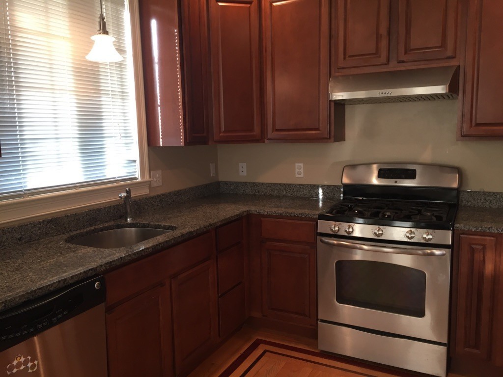 67 Davis Road, Unit 67 Belmont, MA 02478 - Photo 4 of 11 Gallery Image 4