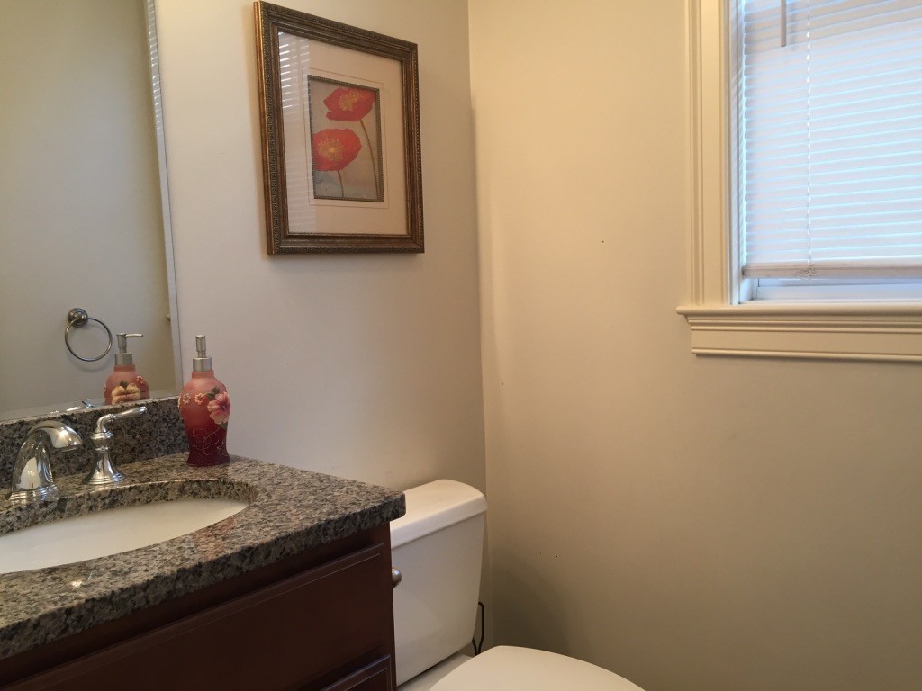 67 Davis Road, Unit 67 Belmont, MA 02478 - Photo 6 of 11 Gallery Image 6