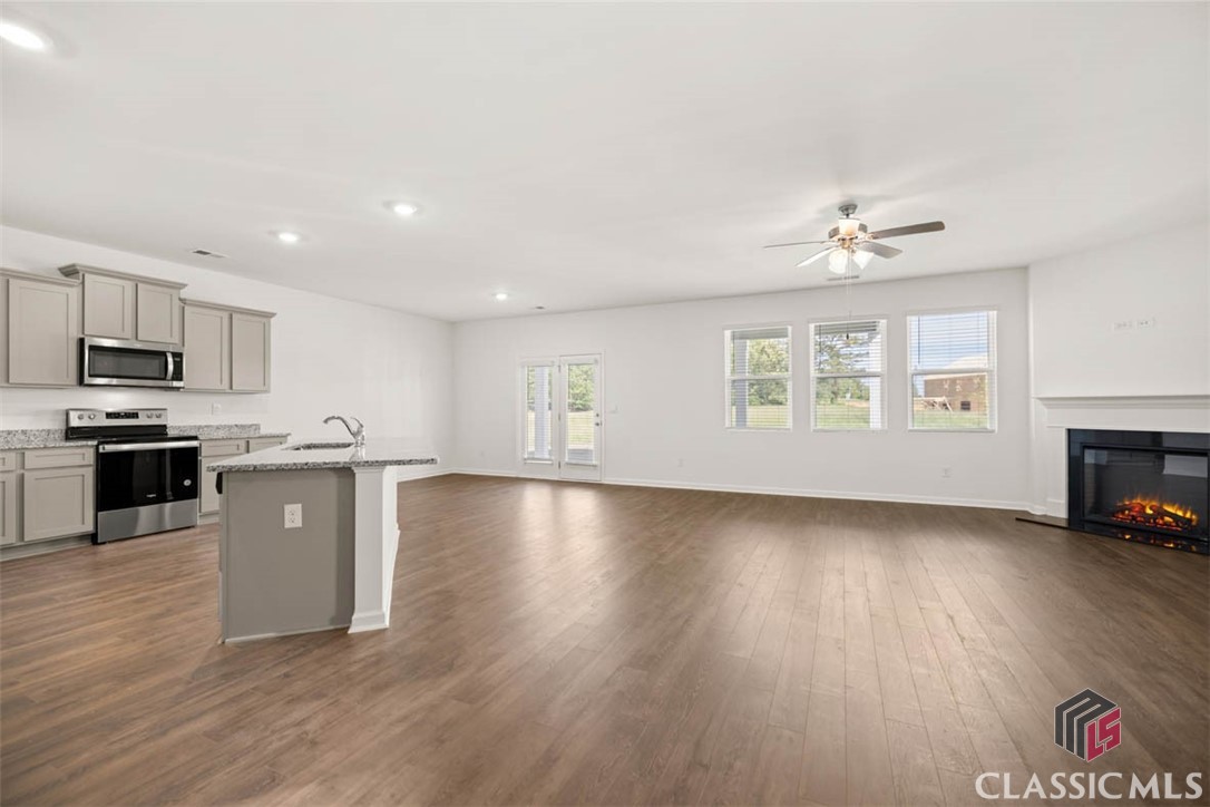 303 Abbott Road Statham, GA 30666 - Photo 8 of 58 Gallery Image 8
