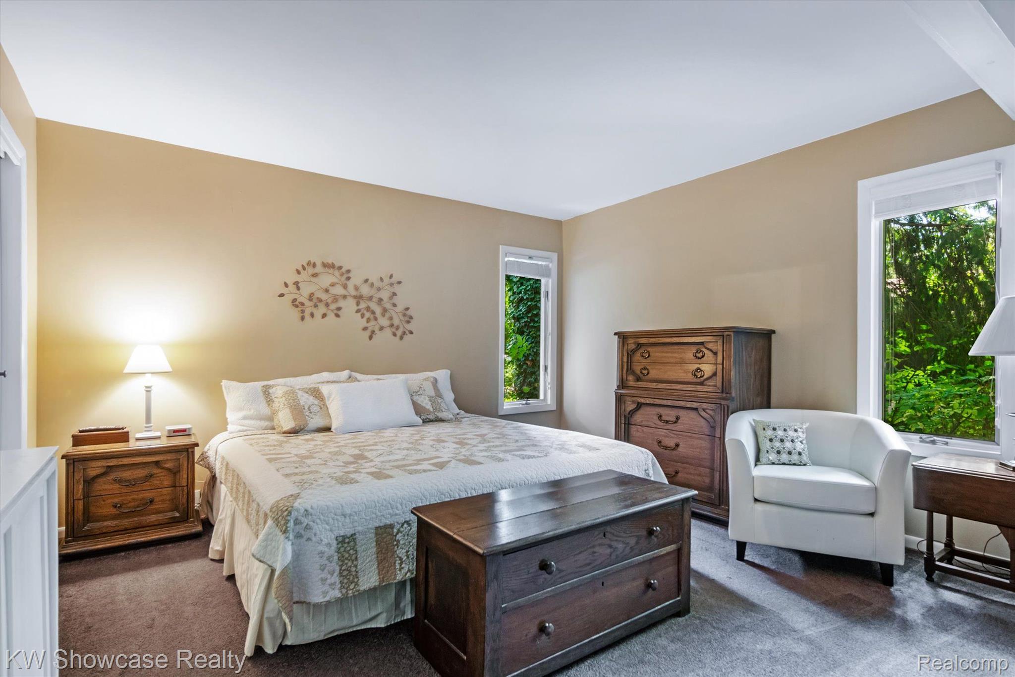 9220 Mcgregor Road Pinckney, MI 48169 - Photo 24 of 40 Peace and quiet and comfortable.