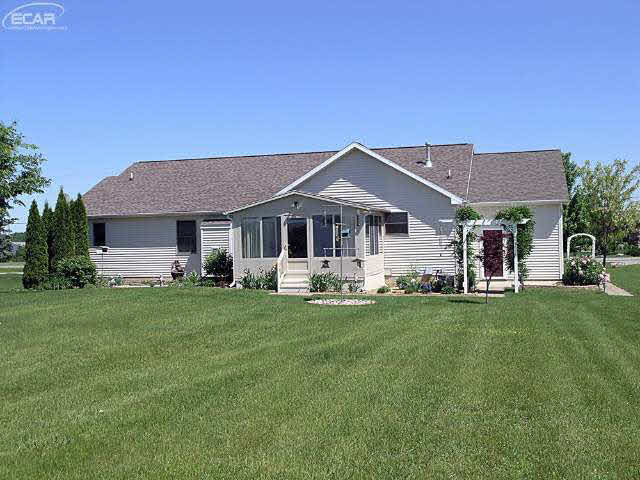 10035 West Pierson Road Flushing, MI 48433 - Photo 39 of 42 21126186-38.JPG