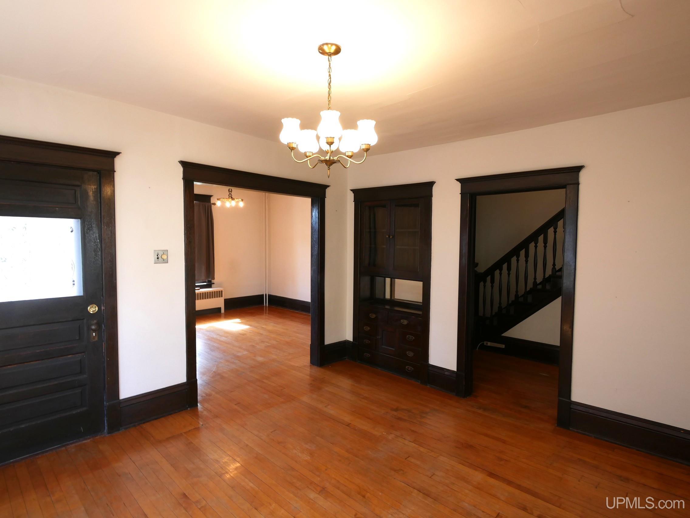 1115 Summit Street Hancock, MI 49930 - Photo 9 of 68