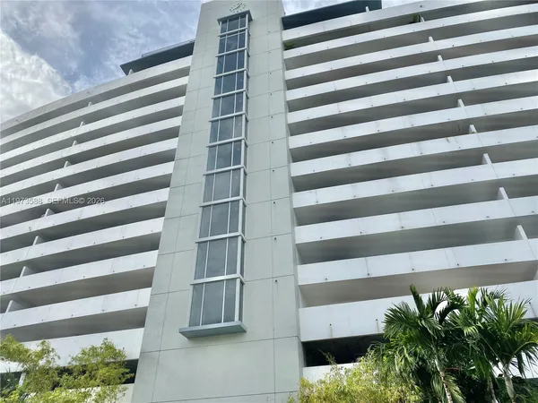 $2,300 | 36 Northwest 6th Avenue, Unit 1102, Miami, FL 33128
