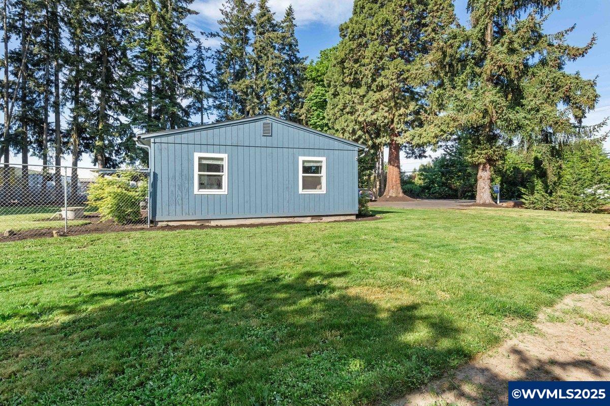 8116 River Road Northeast Salem, OR 97303 - Photo 31 of 32
