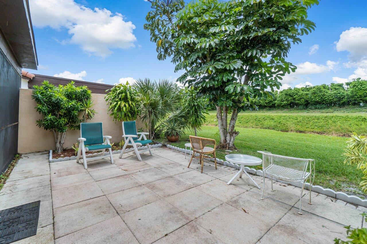 7586 Solimar Circle Boca Raton, FL 33433 - Photo 31 of 36 028-7586SolimarCircle-BocaRaton-FL-33433