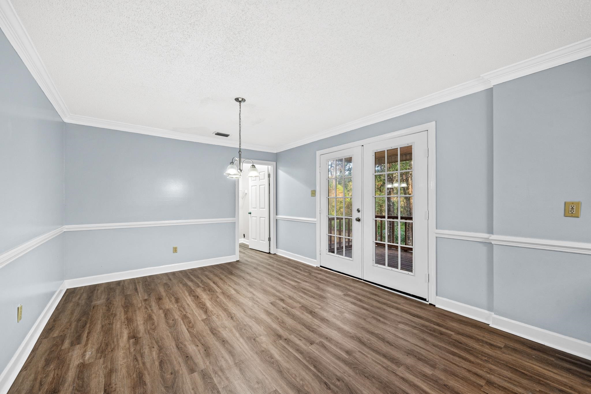 490 Ridgewood Drive Daphne, AL 36526 - Photo 9 of 30