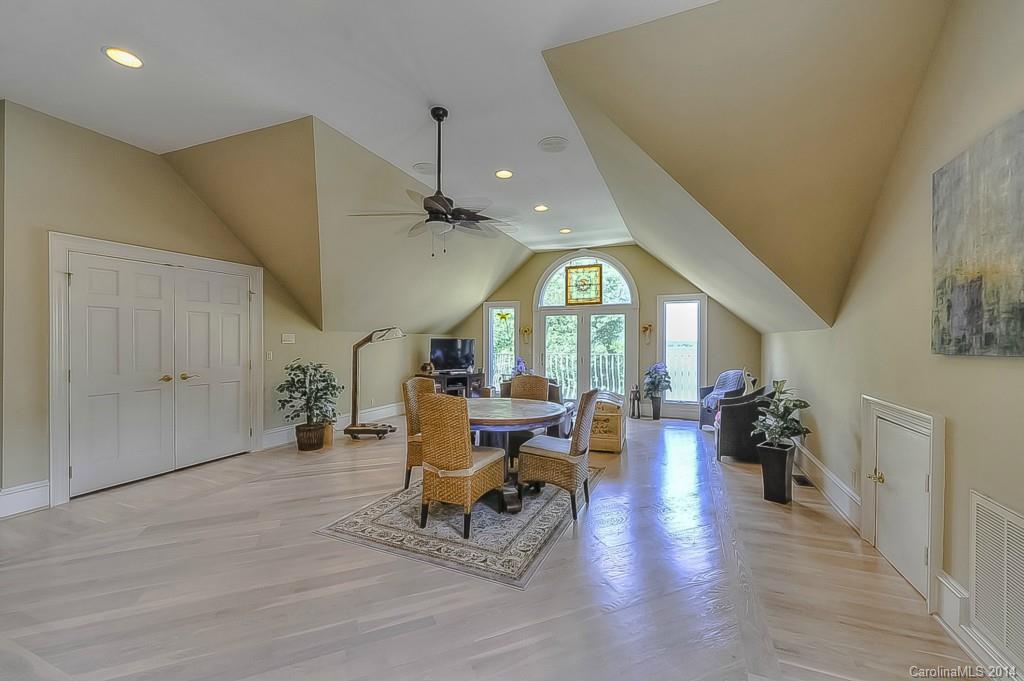 16132 North Point Road, Unit 17 Huntersville, NC 28078 - Photo 15 of 24 Gallery Image 15